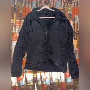 The North Face men’s Black Puffer Jacket